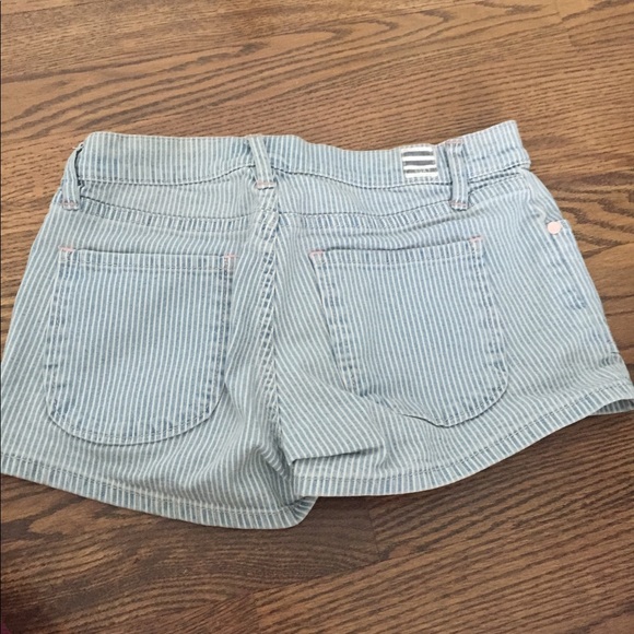 Roxy blue and white striped jean shorts - Picture 5 of 6